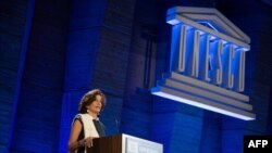 오드리 아줄레 유네스코 사무총장이 12일 파리 본부에서 미국의 재가입 신청 사실을 발표했다.