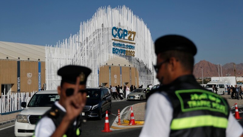 Un policier égyptien tue deux touristes israéliens et leur guide