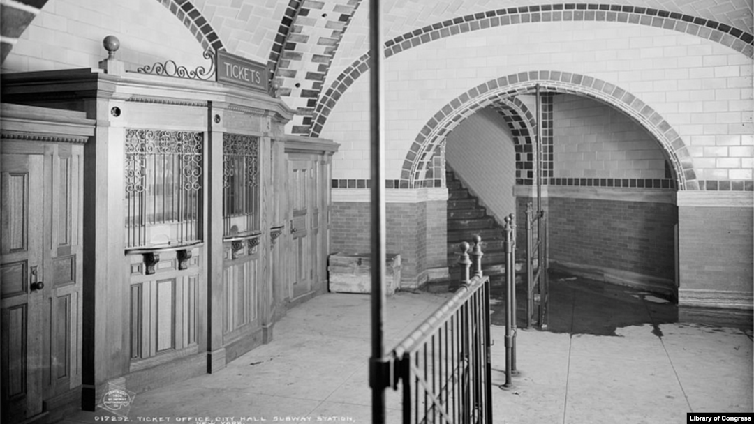This 1904 photo shows the ornamented oak ticket booth the once stood on the Old City Hall Station's mezzanine.