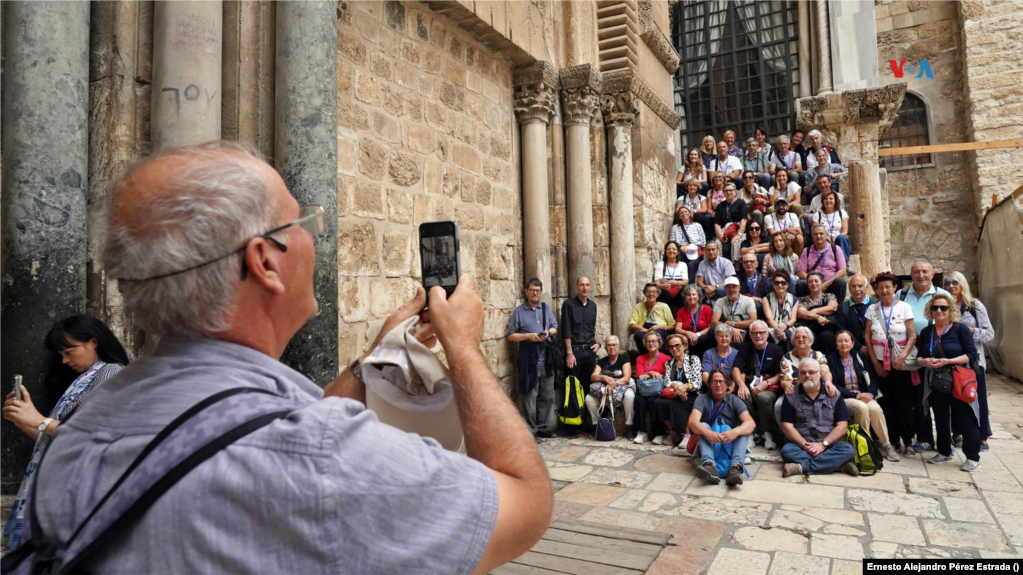 Tras los ataques de Hamás a Israel, en Jerusalén se respira una extraña calma. [Foto: Ernesto Alejandro Pérez Estrada, VOA]