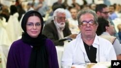 Dariusha Mehrjuija i Vahideh Mohammadifar u njihovoj kući pronašla je režiserova kćer.