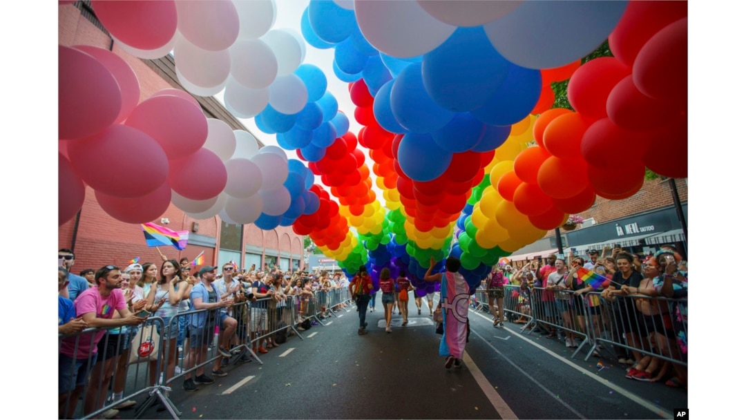 NYC Pride March, Minggu, 25 Juni 2023, di New York. (Foto: AP)