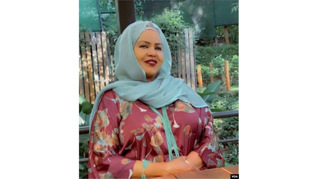 Xildhibaan Aamina Eelaay