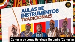 Cartaz de Aulas de Instrumentos Tradicionais, Luanda Angola