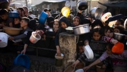 གྷ་ཛའི་མི་མང་པོ་ར་ཧྥ་ས་ཁུལ་ནས་གནས་སྤོ་རུ་འཇུག་རྩིས། 