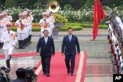 Thủ tướng Việt Nam, Phạm Minh Chính, tiếp thủ tướng Cambodia, Hun Manet, tại Hà Nội, ngày 11 tháng 12, 2023.