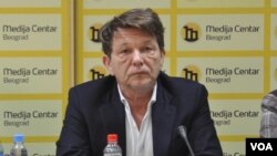 Glumac Dragan Bjelogrlić na konferenciji za medije inicijative ProGlas (foto: Fonet)