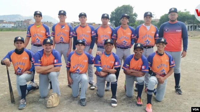 En la foto los adolescentes miembros del equipo Astros de San Juan de Lurigancho, en Lima, Perú. Foto: cortesía.