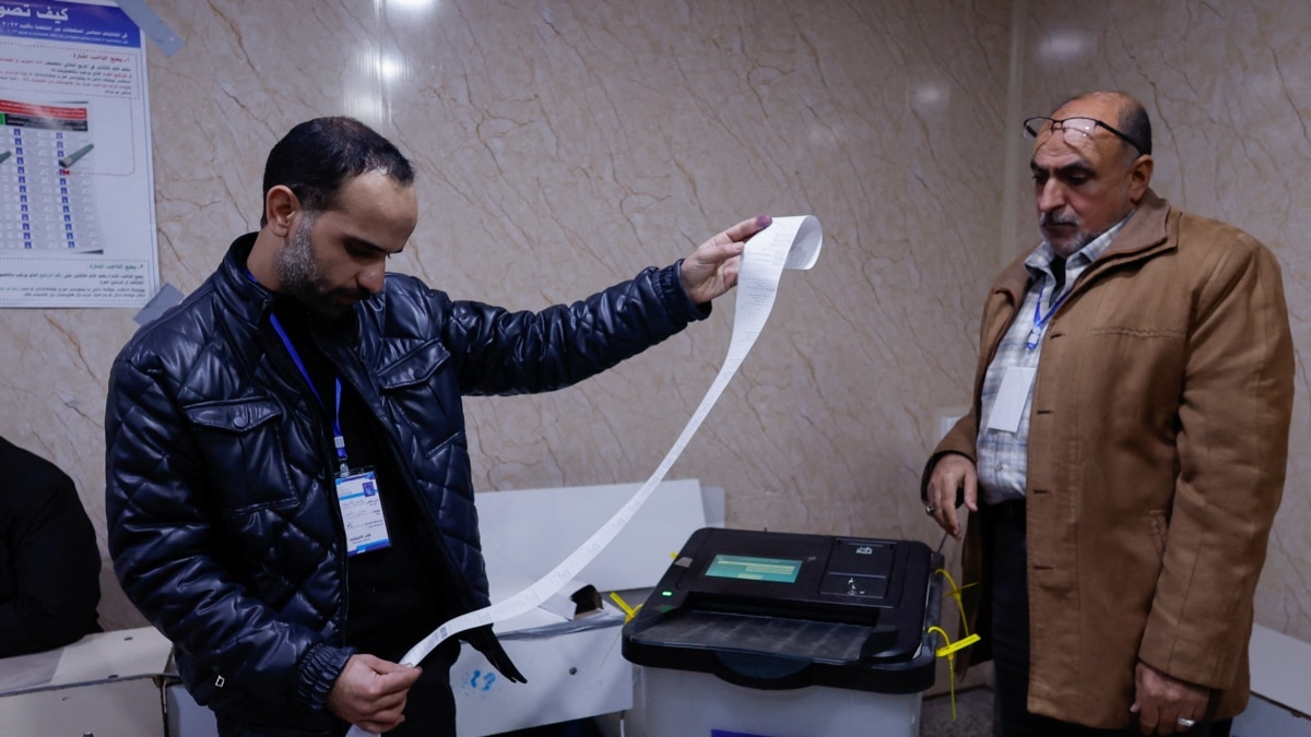 Iraq's Shi'ite Ruling Alliance Wins More Than 100 Local Council Seats