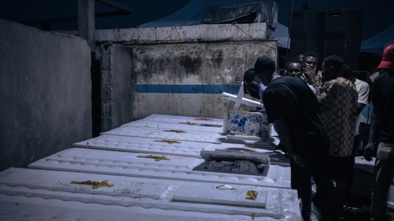Trois semaines après la tuerie de Goma, les familles enterrent leurs morts