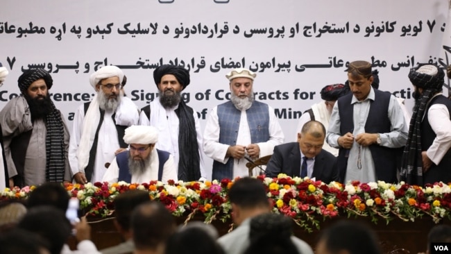 https://gdb.voanews.com/01000000-0aff-0242-3d11-08dbaa3acf90_cx0_cy7_cw0_w650_r1_s.jpeg