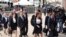 Các đại diện của Dominion Voting Systems đến trung tâm pháp lý ở Wilmington, Delaware trong vụ kiện bôi nhọ nhằm vào hôm 18/4 năm 2023.