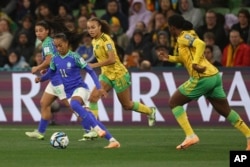 Brazil's Adriana, left, compete for controls the ball with Jamaica's Solai Washington during the Women's World Cup Group F soccer match between Jamaica and Brazil in Melbourne, Australia, Aug. 2, 2023