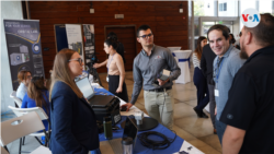 Estudiantes de Medicina en una universidad de Nueva York cumplen el sueño de estudiar gratuitamente