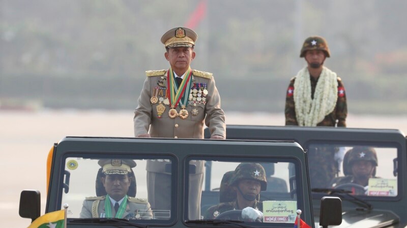 Pemimpin militer Burma bersumpah untuk menghancurkan kekuatan lawan