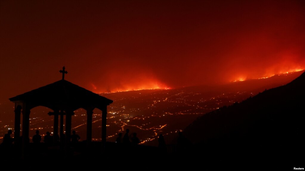 Zjarre të fuqishëm nga SHBA në Evropë