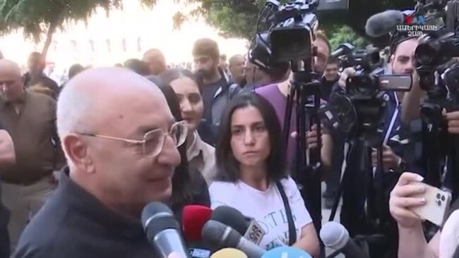 «Սա դրսից ուղղորդվող արհեստական իրավիճակ չէ»․ Վազգեն Մանուկյան