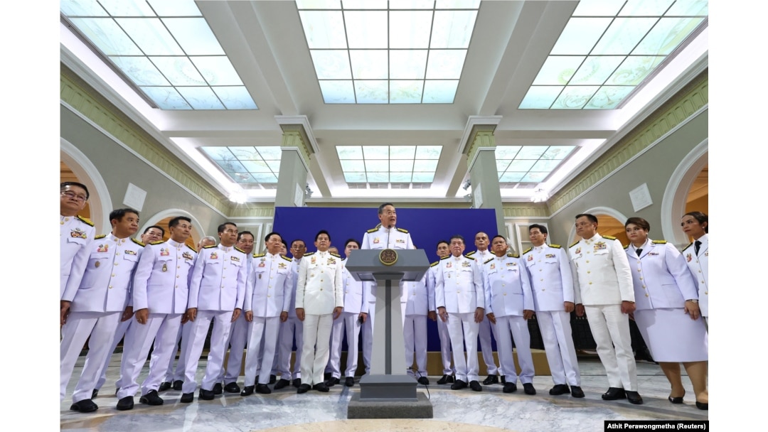 Perdana Menteri Thailand Srettha Thavisin saat konferensi pers di gedung pemerintah setelah upacara audiensi kerajaan untuk mengucapkan sumpah setia di Bangkok, Thailand, 5 September 2023. (Foto: REUTERS/Athit Perawongmetha)