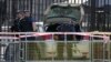 Polisi Tangkap Seorang Pria yang Tabrakkan&#160;Mobil ke Gerbang Kantor PM Inggris