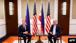 2024年3月19日，美國國務卿布林肯與菲律賓外長恩里克·馬納洛在馬尼拉舉行會晤。（法新社照片）
