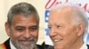 Aktor AS George Clooney (kiri) di Ruang Timur Gedung Putih di Washington, DC, 4 Desember 2022; dan Presiden AS Joe Biden saat bertemu dengan anggota serikat pekerja di Washington, DC, 10 Juli 2024. (SAUL LOEB / AFP)