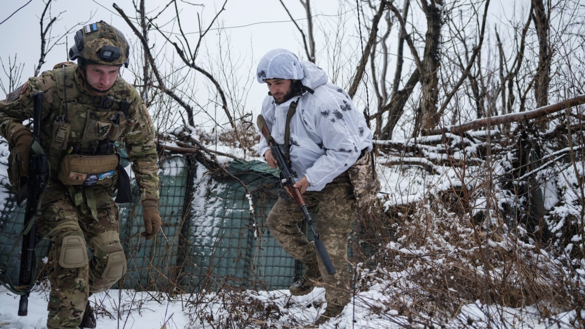 US Defense Chief Expects Ukraine To Conduct Spring Offensive