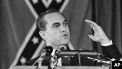 George Wallace, governador do Alabama, discursando a 20 outubro 1964