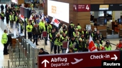 GERMANY-AIRPORTS/STRIKES