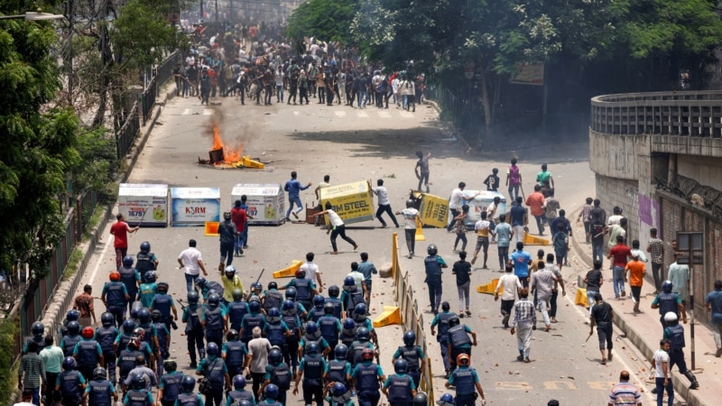 US urges travelers to avoid Bangladesh amid civil unrest 