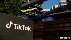 Aujourd'hui, plus de 150 millions d'Américains, soit plus de la moitié de la population, utilisent TikTok.