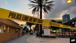 ARCHIVO - Foto captada tras un tiroteo cerca a Hollywood Beach Broadwalk en Hollywood, Florida, EEUU, el 29 de mayo de 2023. 