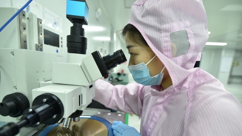 China Berlakukan Pembatasan Baru pada Ekspor Material Cip