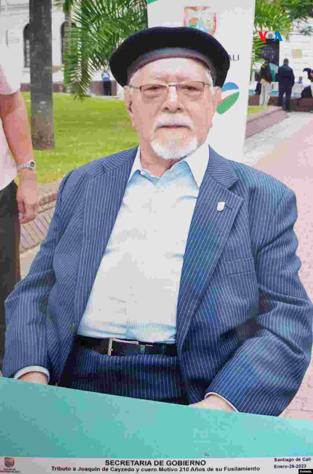 Luis ANtonio Cuéllar en la plaza de Cayzedo, el pasado 26 de enero de 2023 en el homenaje al doctor Joaquín de Cayzedo y Cuero.