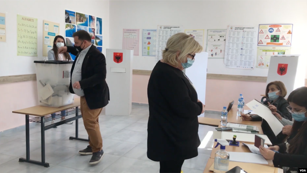 Vëzhguesit: Në Shqipëri zgjedhjet vendore do të mbahen nën përsëritjen e shkeljeve të vjetra
