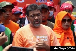 Ketua Partai Buruh, Said Iqbal, Selasa (10/10) di Jakarta. (VOA/Indra Yoga)