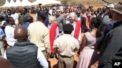 Mke wa rais wa Marekani Jill Biden atembelea Kaunti ya Kajiado nchini Kenya, moja ya maeneo yaliyokumbwa na ukame mbaya zaidi.