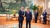 Губернатор Калифорнии встретился с лидером Китая Си Цзиньпином