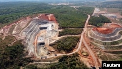 Proizvodnja litijuma u rudniku Grota do Cirilo u Brazilu (foto: Reuters)