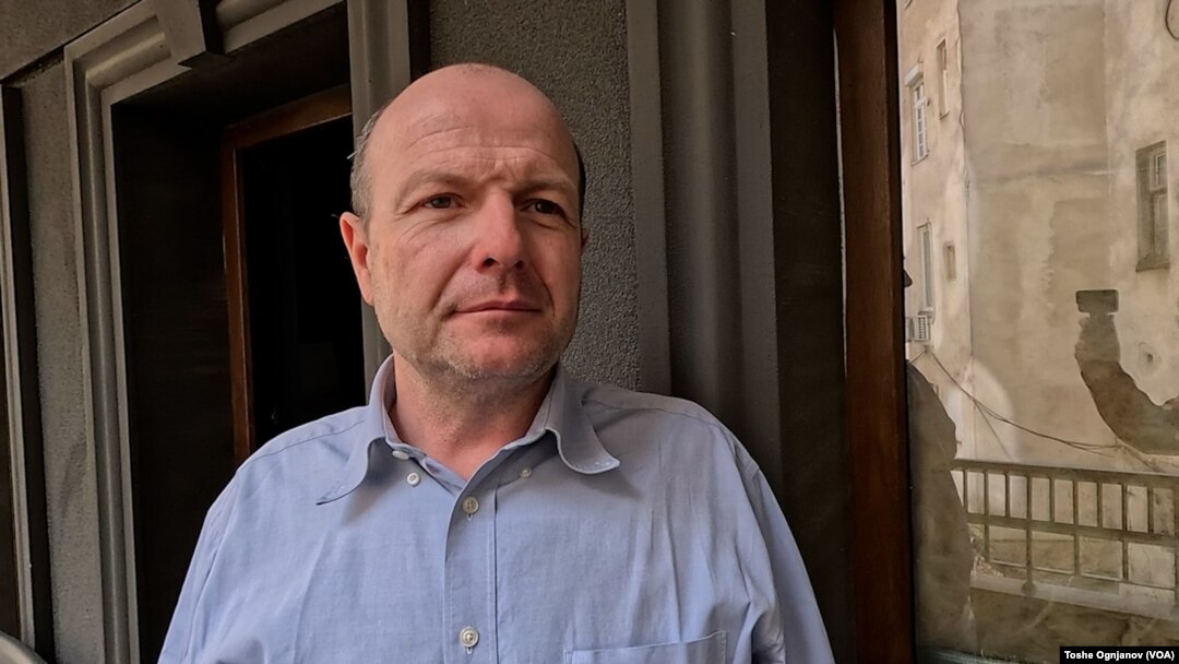 Не верувајте во ништо што изгледа сомнително: Дитмар Шантин, Консултант за медиуми/IFMS Media