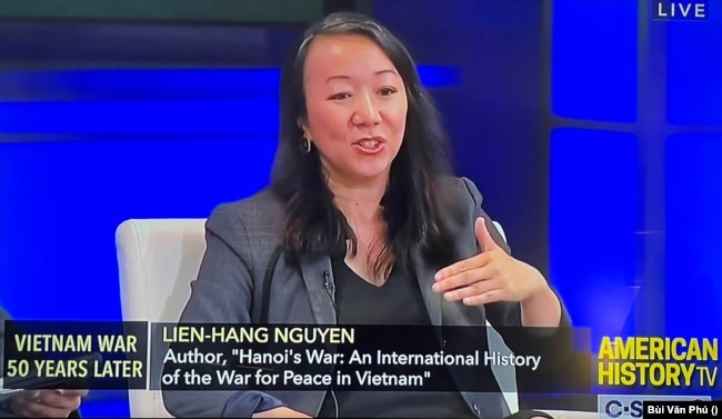 Giáo sư sử học Liên-Hằng Nguyễn tại hội thảo hôm 29/4/2023 tại Đại học George Washington (Chụp màn hình C-SPAN)
