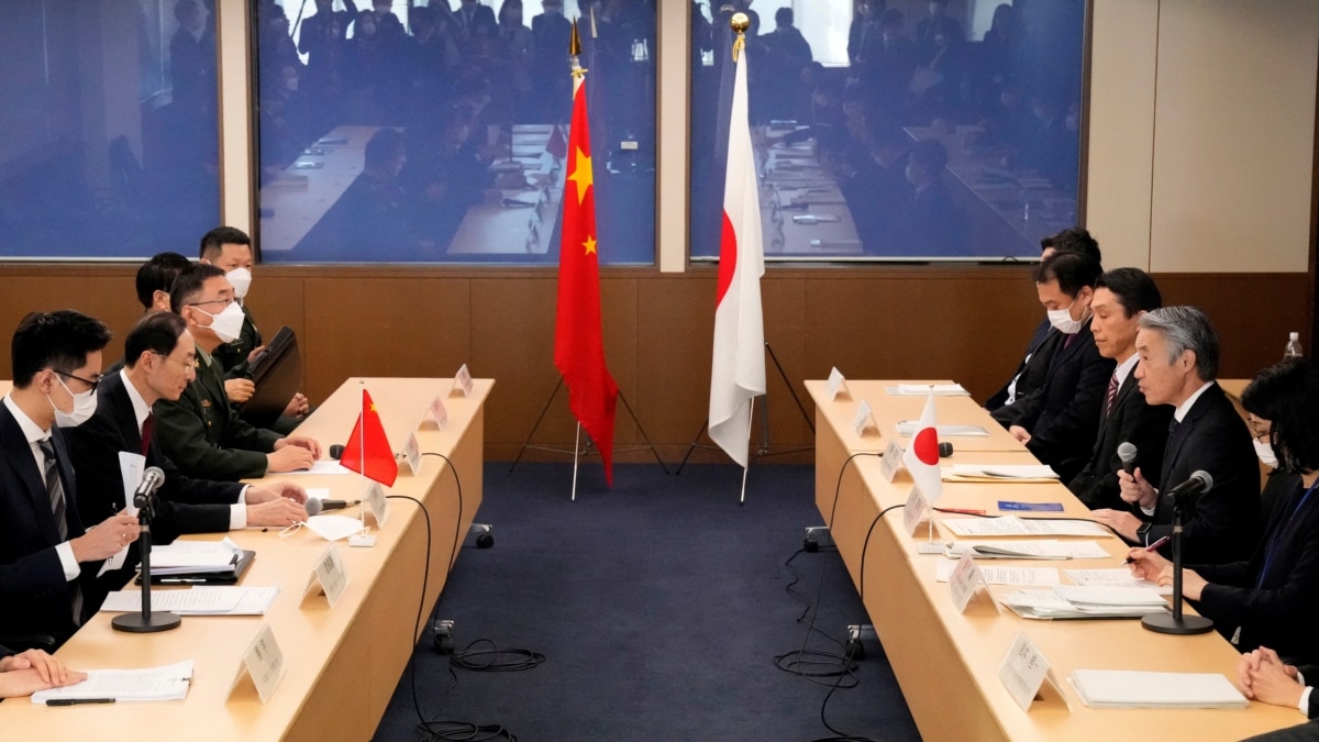 日中时隔四年举行首次安保对话，两国高官坦率表达各自不安