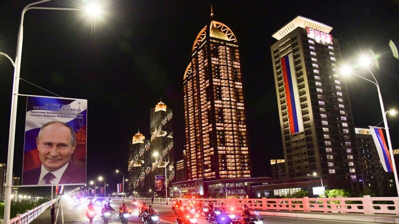 Sambut Putin, Kim Jong Un Gelar Karpet Merah