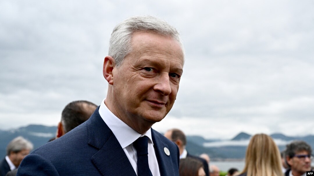 Menteri Ekonomi dan Keuangan Prancis Bruno Le Maire menghadiri pertemuan Menteri Keuangan G7 di Stresa, 24 Mei 2024. (GABRIEL BOUYS / AFP)