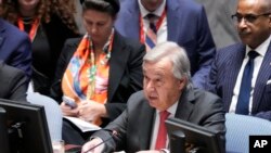 Sekretaris Jenderal PBB Antonio Guterres berbicara dalam pertemuan Dewan Keamanan PBB di markas PBB di New York, pada 24 Oktober 2023. (Foto: AP/Seth Wenig)