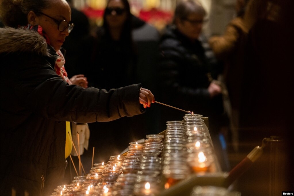 Las celebraciones religiosas son tradicionales durante la Navidad. En la iglesia de San Patricio, Nueva York, se realiza una de las misas más concurridas de la gran manzana.&nbsp;