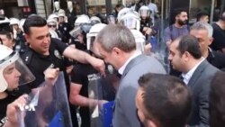 Protestoyên Şermezarkrina Qayuman ber bi Ku Diçin?
