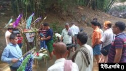 অশুভ শক্তিকে প্রতিরোধ করার উদ্দেশ্যে বান্দরবানে রাজপরিবারের আয়োজনে ঐতিহ্যবাহী নদী পূজা সম্পন্ন। ২২ এপ্রিল, ২০২৩। 