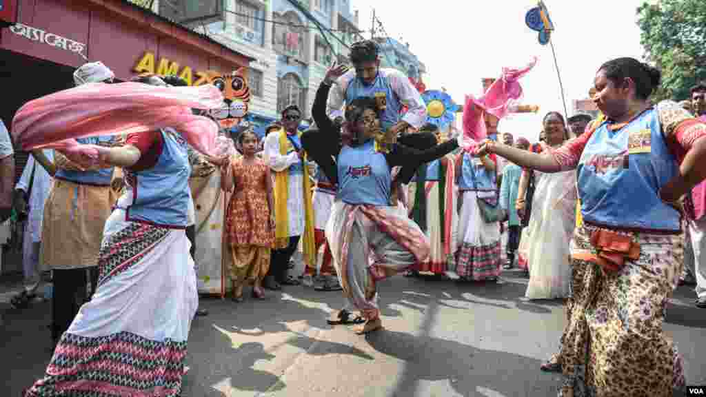 কলকাতার মঙ্গল শোভাযাত্রা