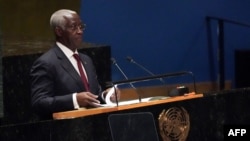 Le Premier ministre gabonais Raymond Ndong Sima à la 78e Assemblée générale des Nations Unies au siège de l'ONU, le 22 septembre 2023.