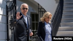 Shugaban kasar Amurka Joe Biden da matarsa Jill Biden Lokacin da suke barin gida